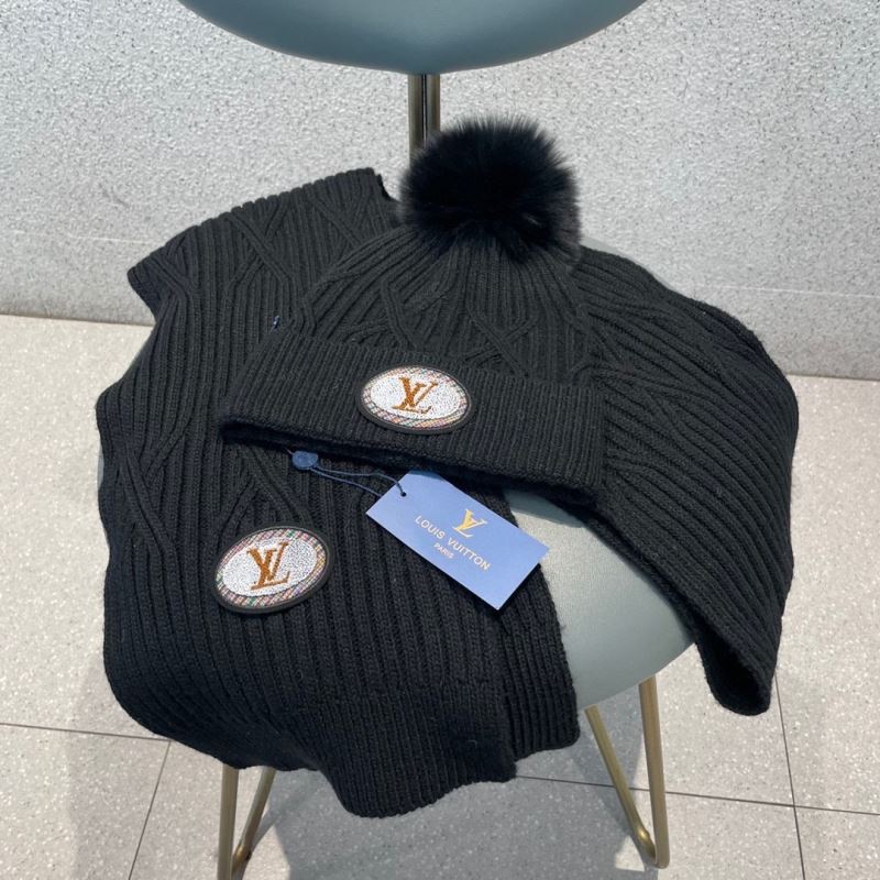 Louis Vuitton Caps Scarfs